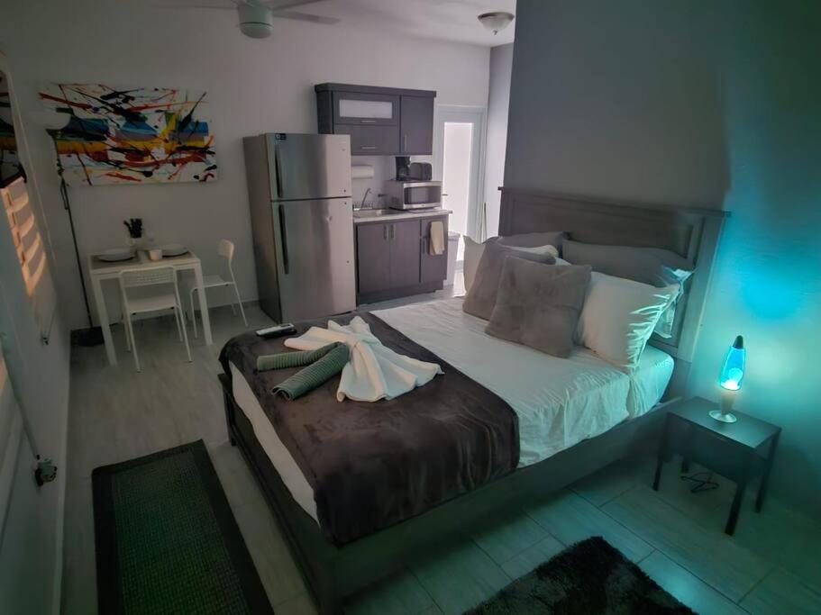 Urban Lodgings One @ Roosevelt 457 San Juan Eksteriør billede